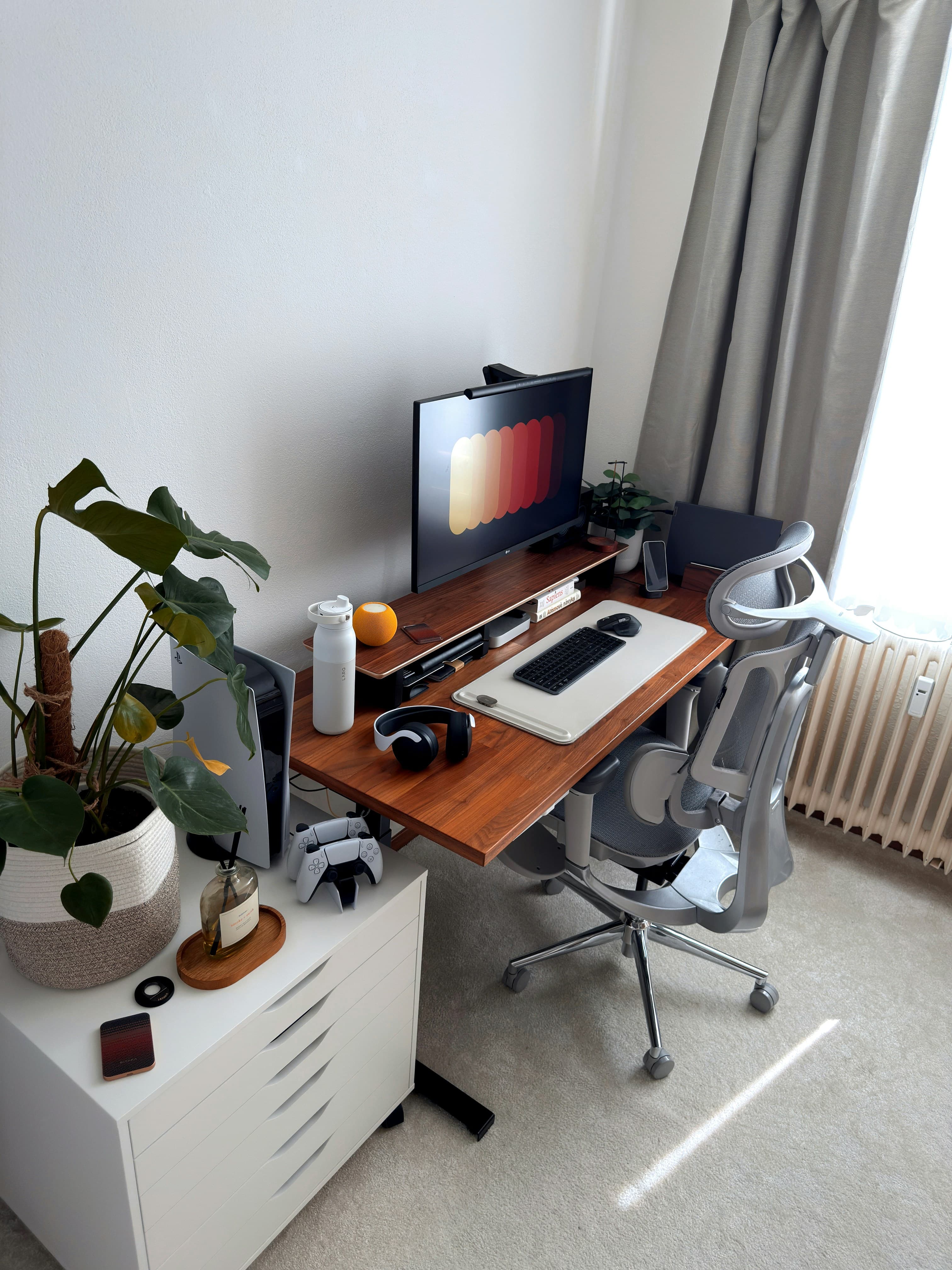 Herman Miller Embody